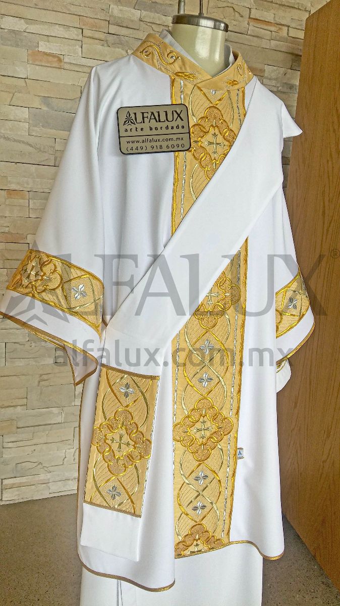 02 ROYAL Blanco Brocado DALMATICA Mangas CUELLO BORDADO 34